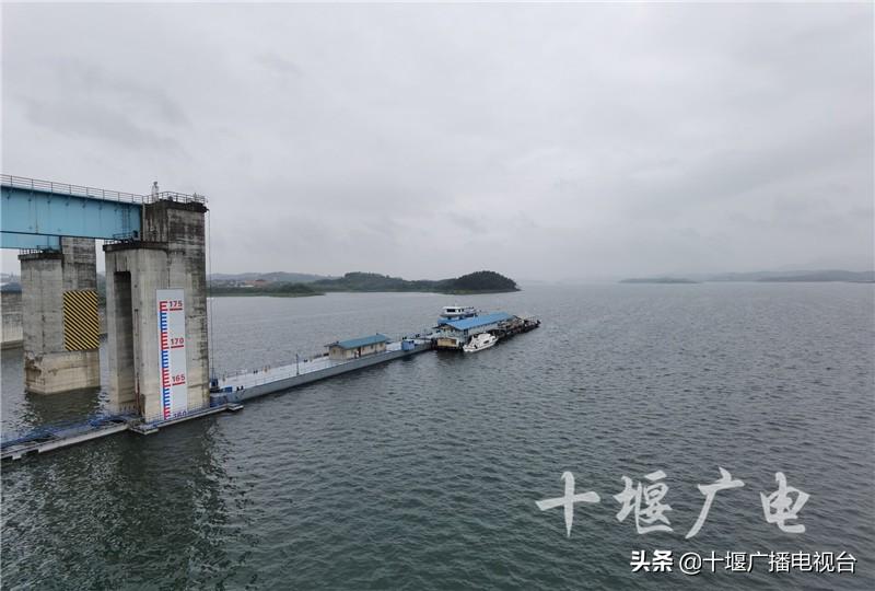荆州长江最新水位状况及其潜在影响分析