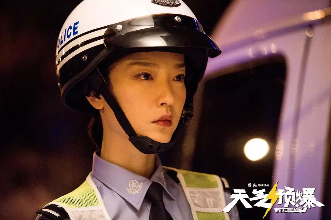 肖央最新作品，探索人性之美与艺术新领域