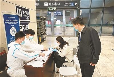 返汉最新动态，城市复苏与变迁的观察报告