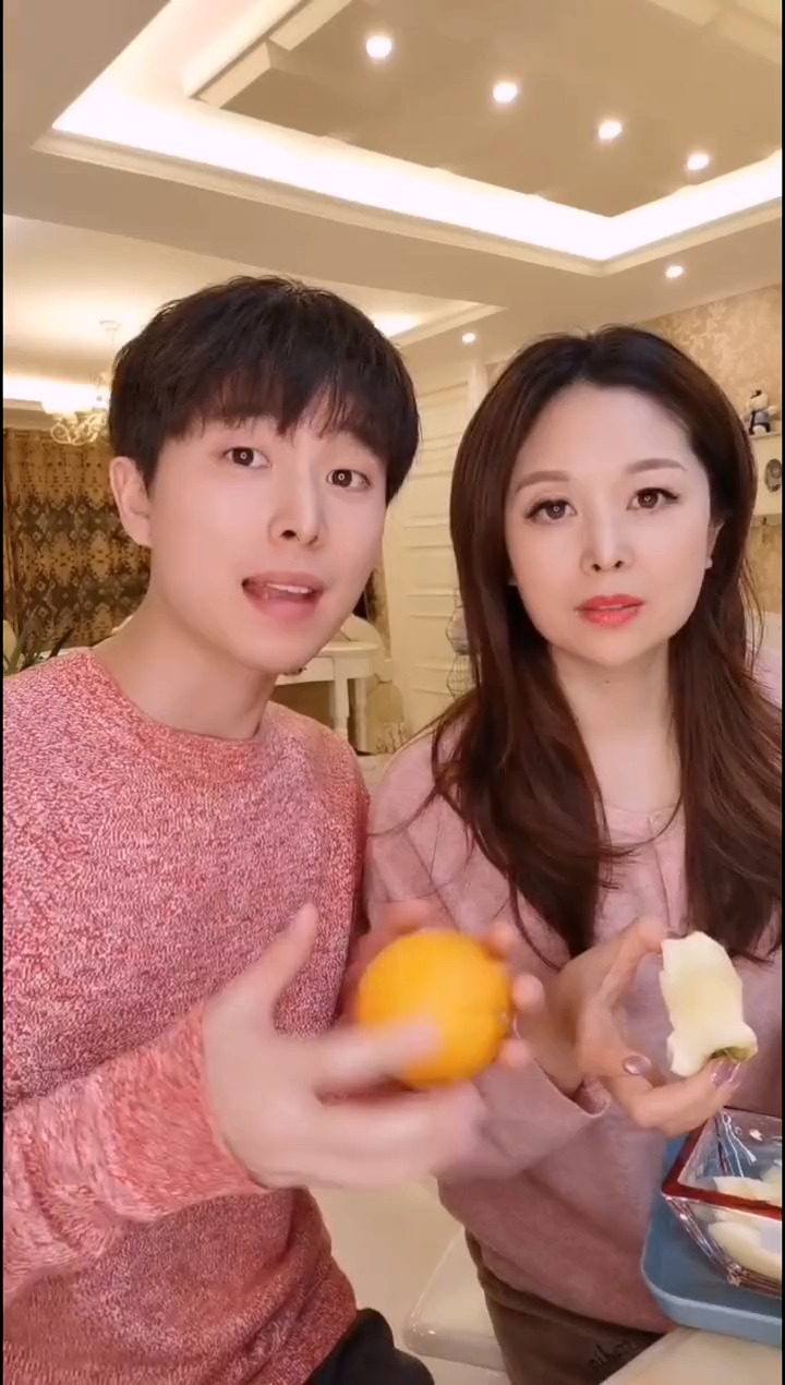 年轻母亲的新篇章，现代生活态度与育儿智慧探索