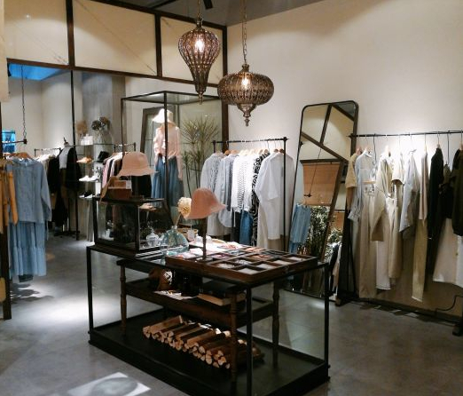 西町村屋，传统与现代交融的乡村魅力展示