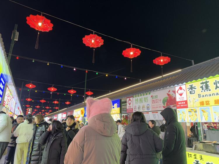 济南环联夜市繁华新貌与独特魅力探秘