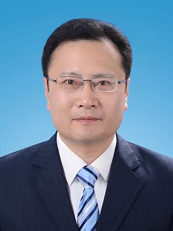 侍鹏新职务上任，引领未来展翅高飞