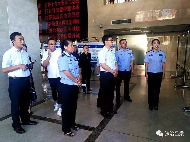 王四四个人成长与事业发展最新轨迹探索。