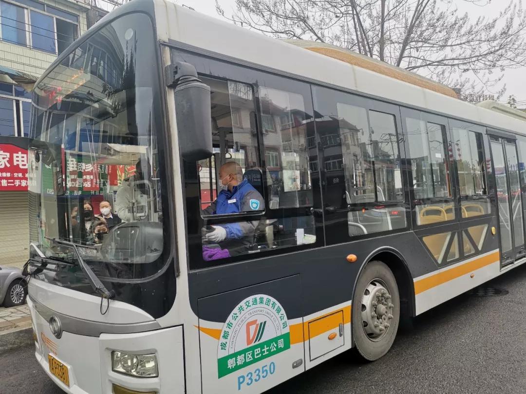 郫都县疫情全面防控，保障人民健康安全