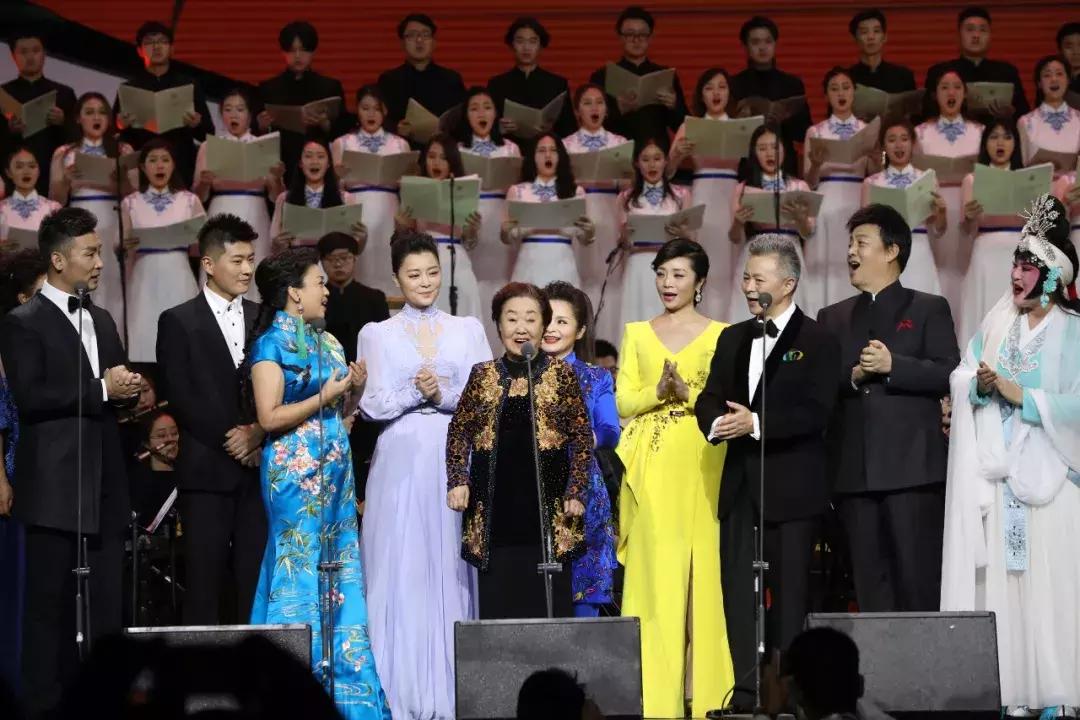 刘和刚震撼之夜，最新演出展现音乐魅力