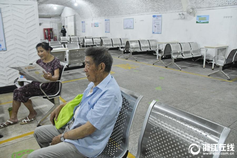 浙江杭州迎战最新台风，城市与民众联动应对挑战