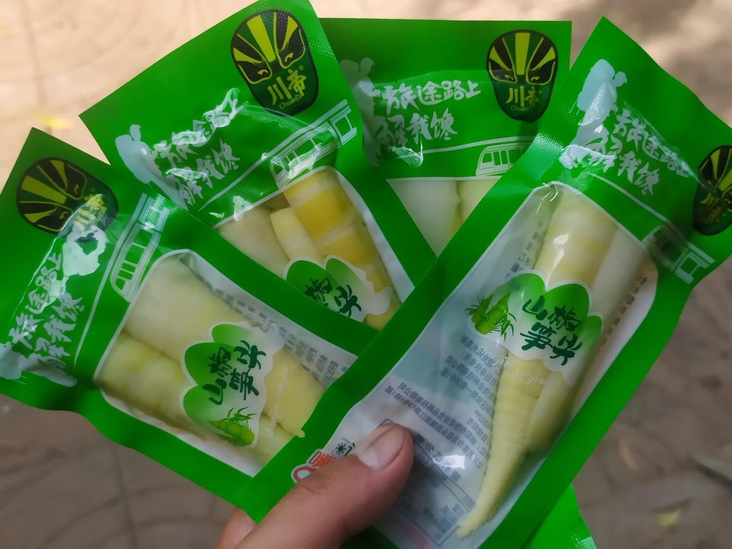 探索美味世界，最新零食推荐引领时尚潮流