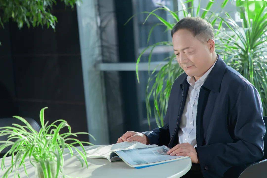 中交杨永胜的最新动态与显著成就概览