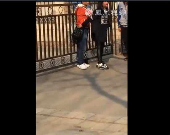 女子当街遭暴打事件的最新观察与深度反思