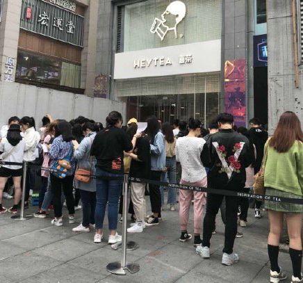 喜茶持续扩张，茶饮新势力引领市场新潮流，最新门店数揭秘