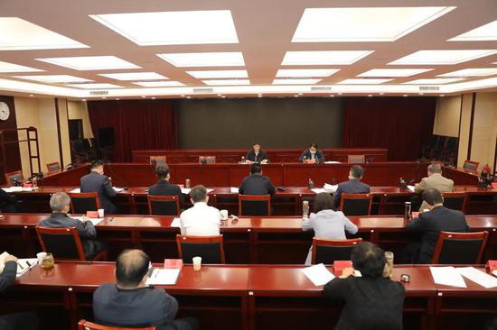 政法工作最新领导讲话开启法治建设新征程